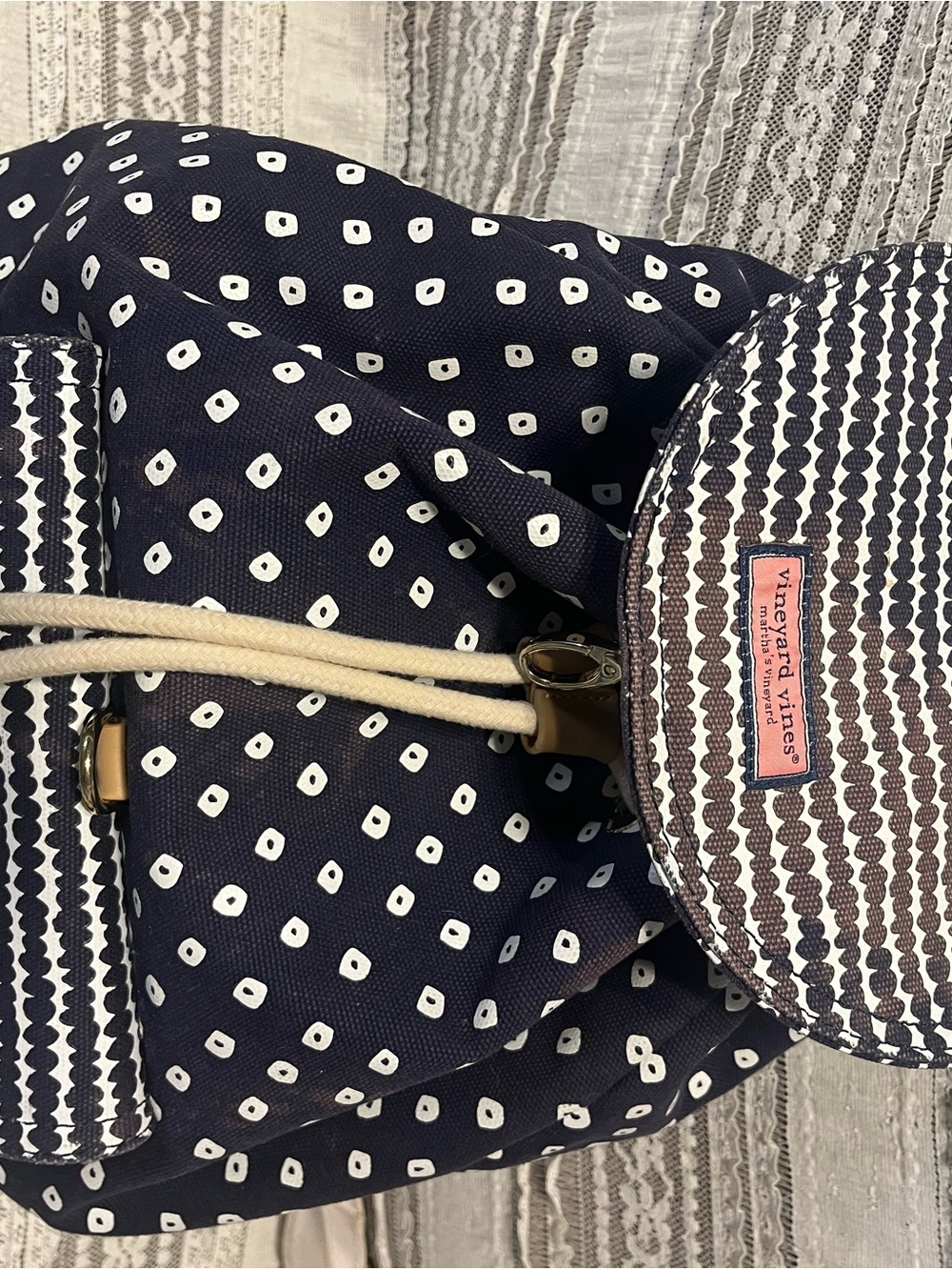 Vineyard Vines Navy and White Patterned Rope-Draw Backpack - Picture 4 of 9